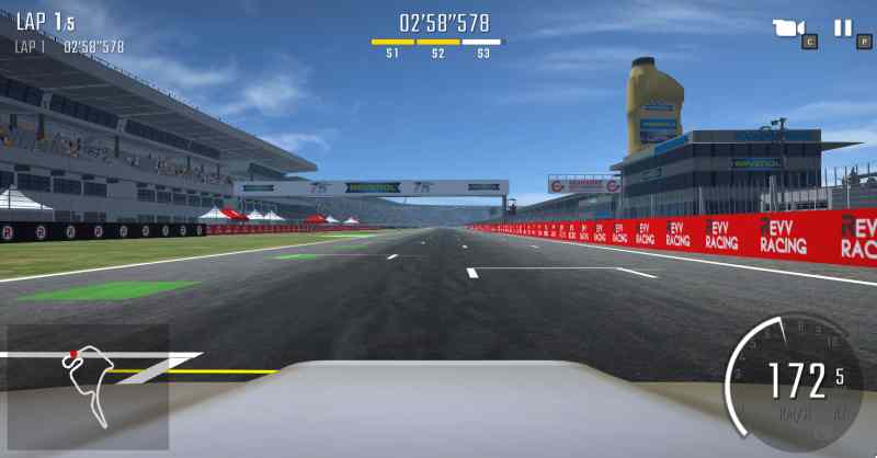 Revv racing Gameplay